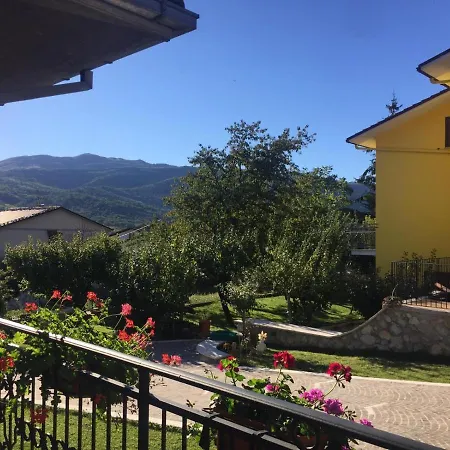 Il Frutteto Bed & Breakfast *
